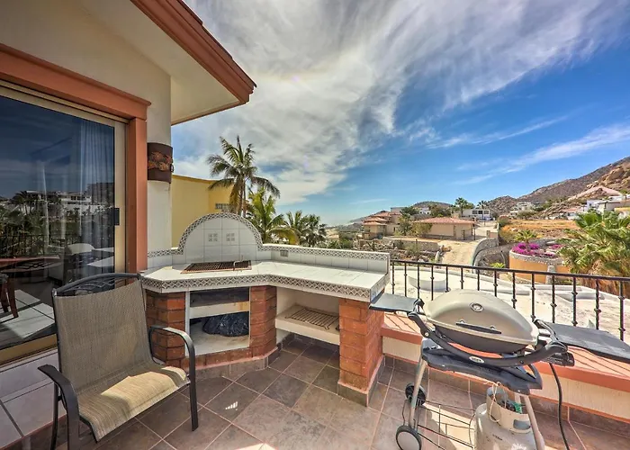 Holiday home Luxe Cabo Retreat: Terrace W/ Stunning Views! Cabo San Lucas